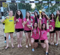 /album/foto-2023-2024/img-20240616-beach-handball-nyiregyhaza-2010-a-ml-3-miesto-jpg/